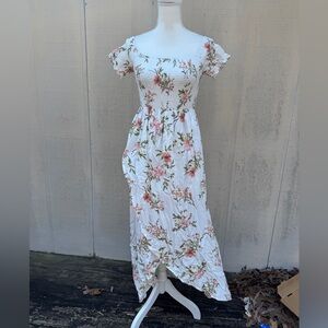 Elegant Floral Maxi Dress in White and Pink